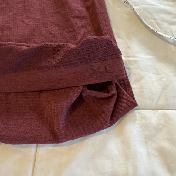 Lululemon Long Sleeve Maroon - Picture 6 of 8